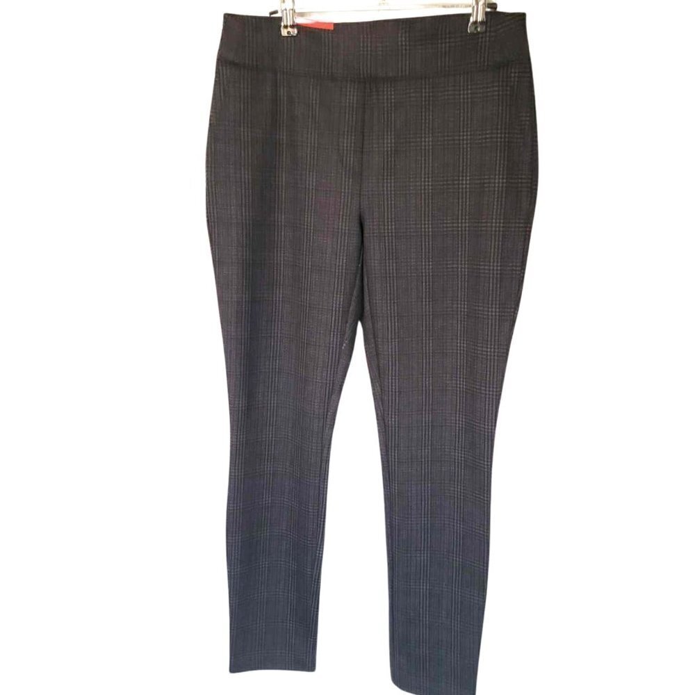 Dahlia BNWT Black and grey plaid print dress pants
